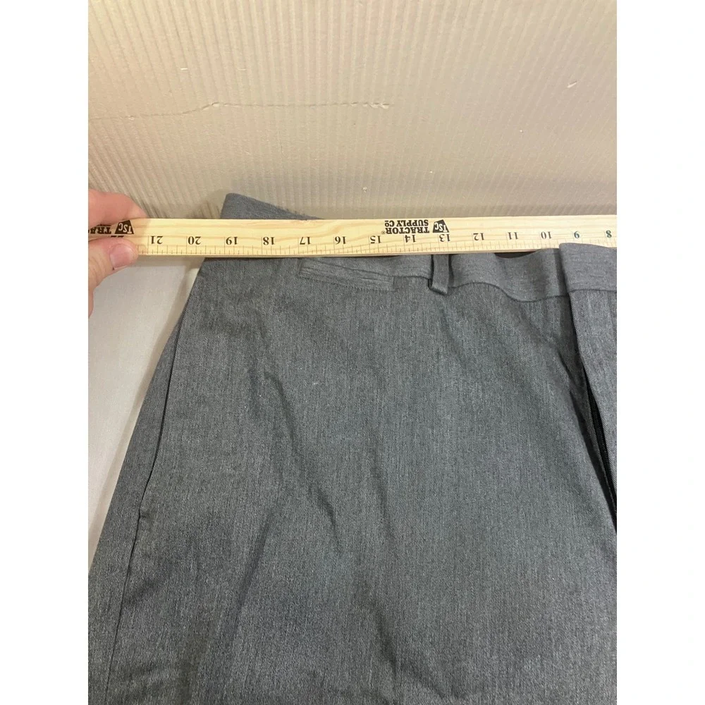 LL Bean Mens Gray Classic Fit Cotton Chino Dress Pants‎ Slacks Size 40x30 262551